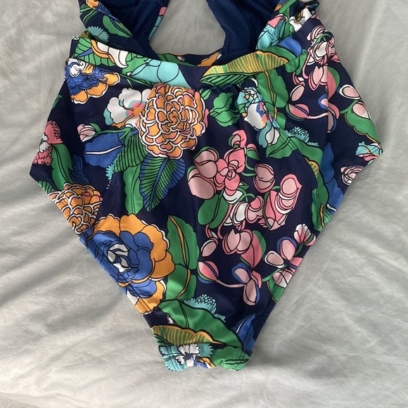ModCloth plunge high waisted halter one piece swim suit size L EUC - Picture 5 of 6